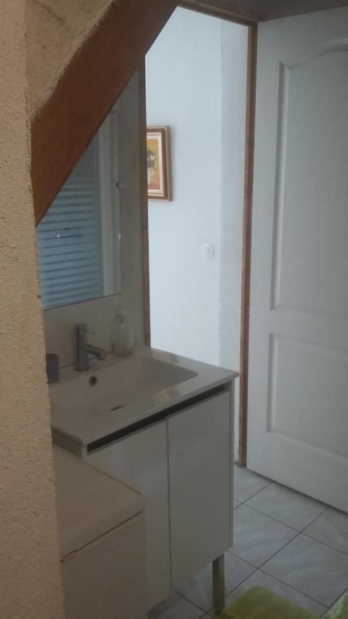 Appartement Dans Hameau Provencal Алло Екстер'єр фото